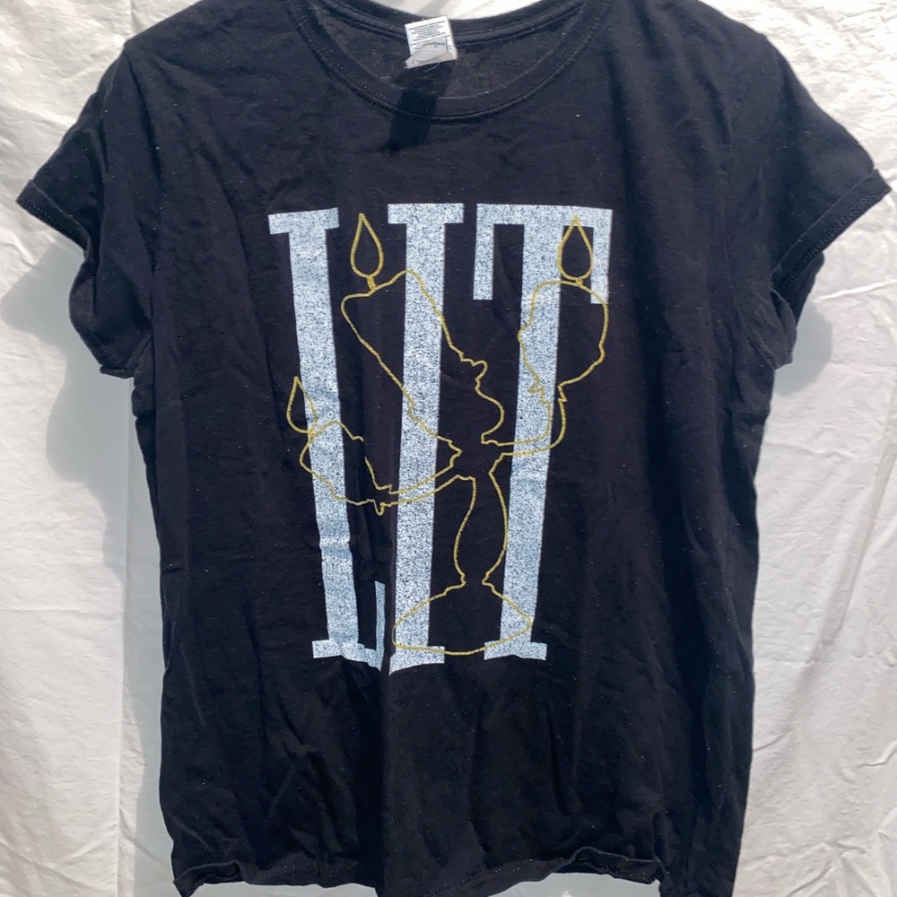 black DISNEY t shirt